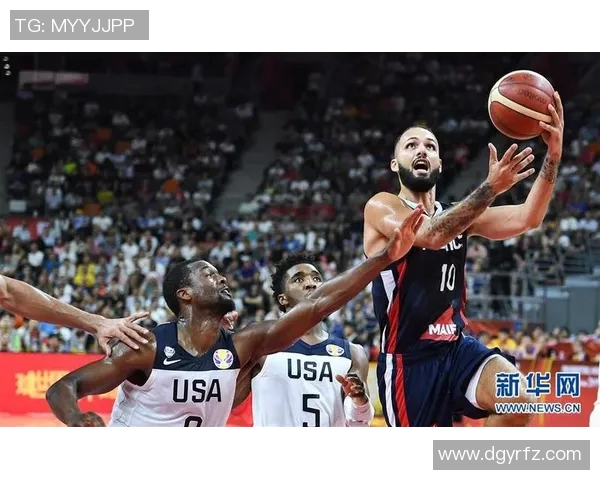 成都篮球队在世界杯中的团队协作表现分析与启示