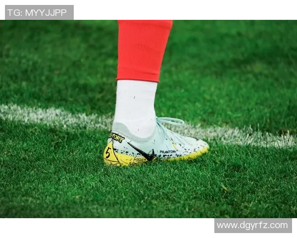 足球明星们的球鞋选择揭秘让你了解他们的场上风采与时尚品味